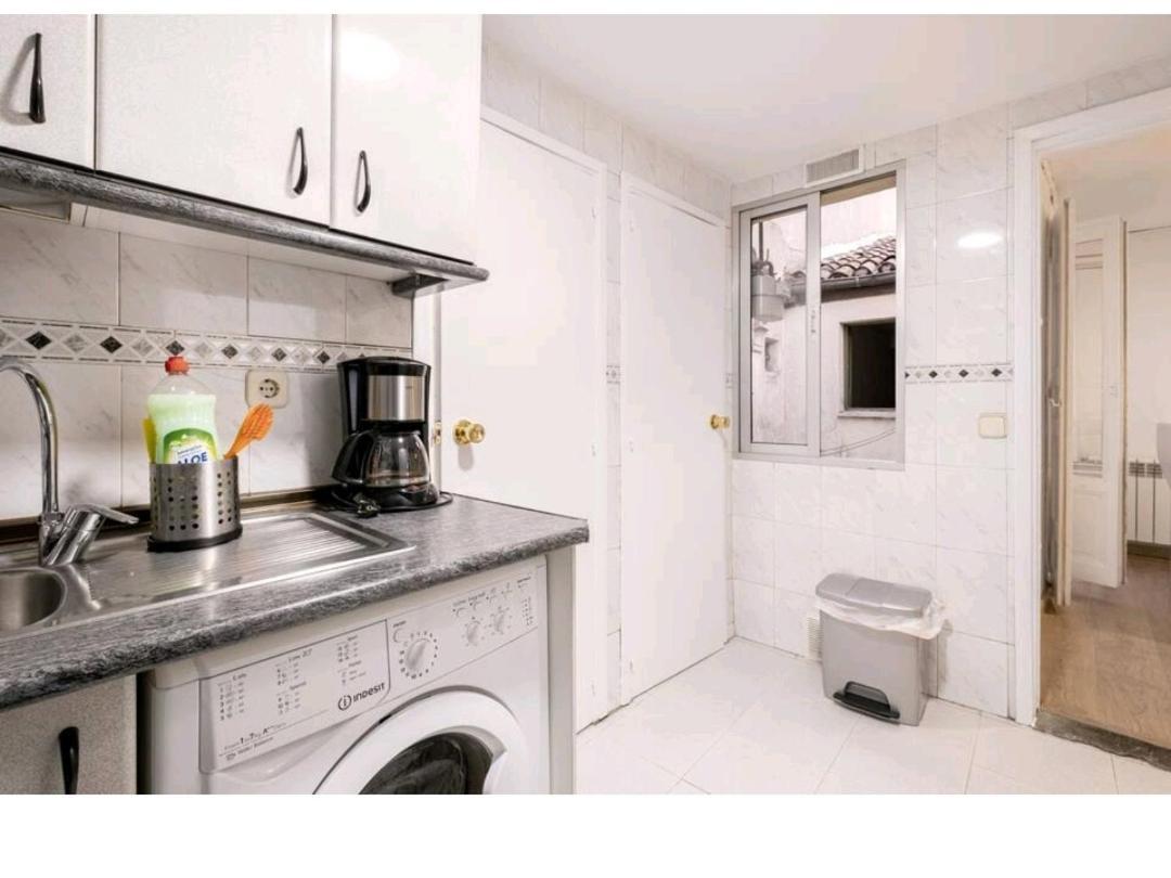 Apartamento En El Centro De Мадрид Екстер'єр фото